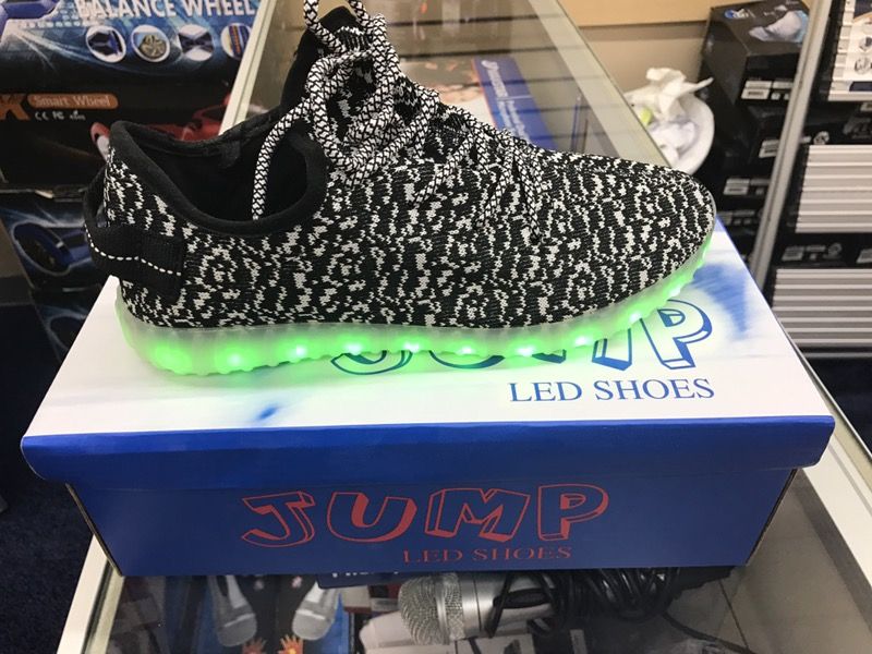 Led light shoes