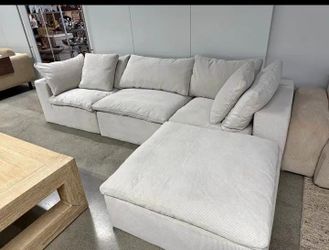 Rovelab R4 Sectional 4 Piece Comet Ivory-delivery available