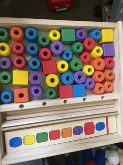 Melissa & Doug Wooden Bead Sequencing