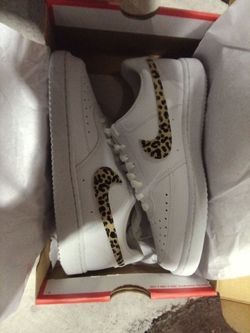 Women's Nike court vision lo cheeta print swoosh