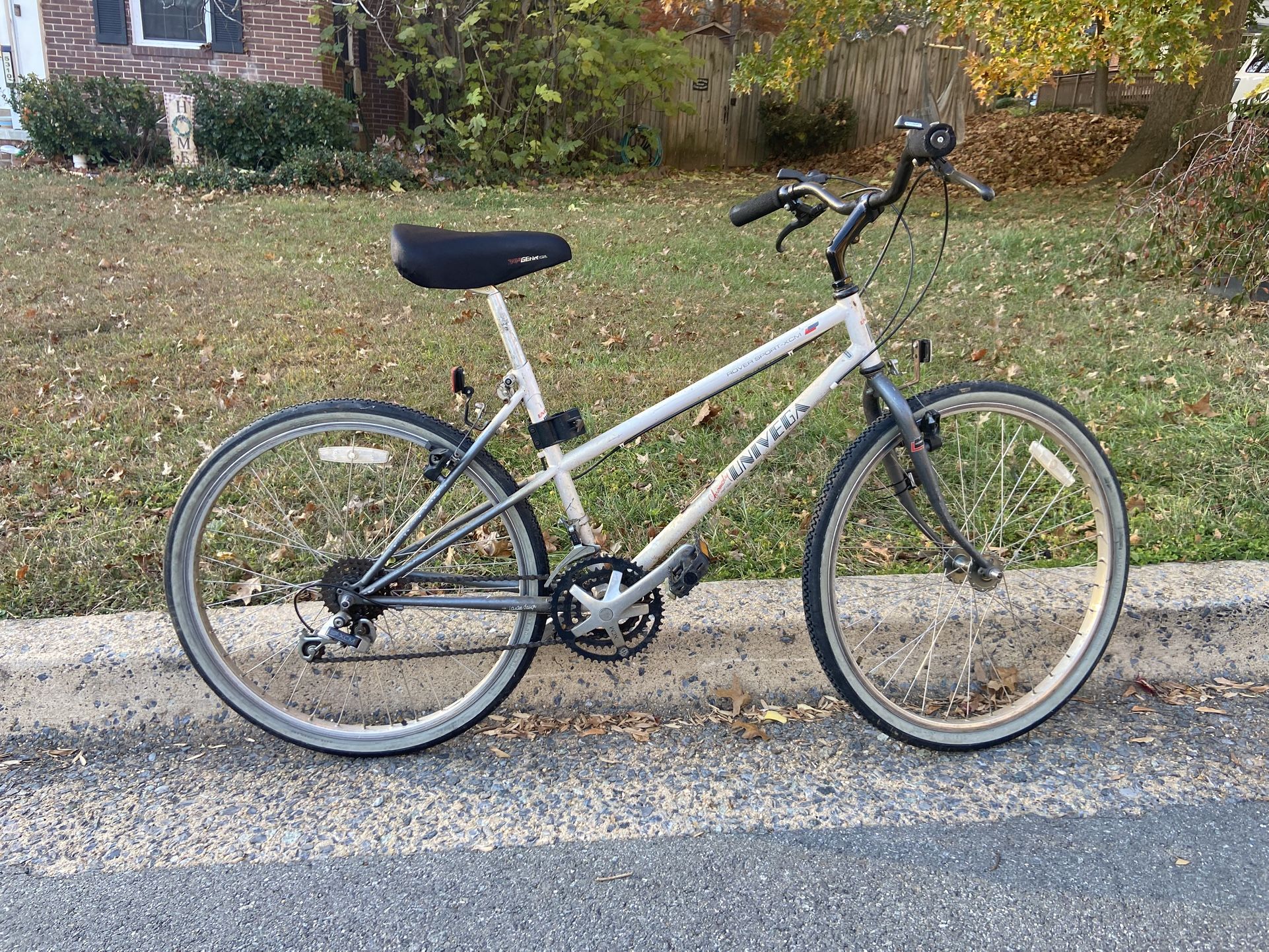 🚲 Univega Rover 3.3 Comfort Bike – Smooth & Reliable Ride! 🚲