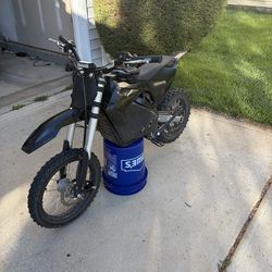 Bomb Moto B1 Emoto (read description)