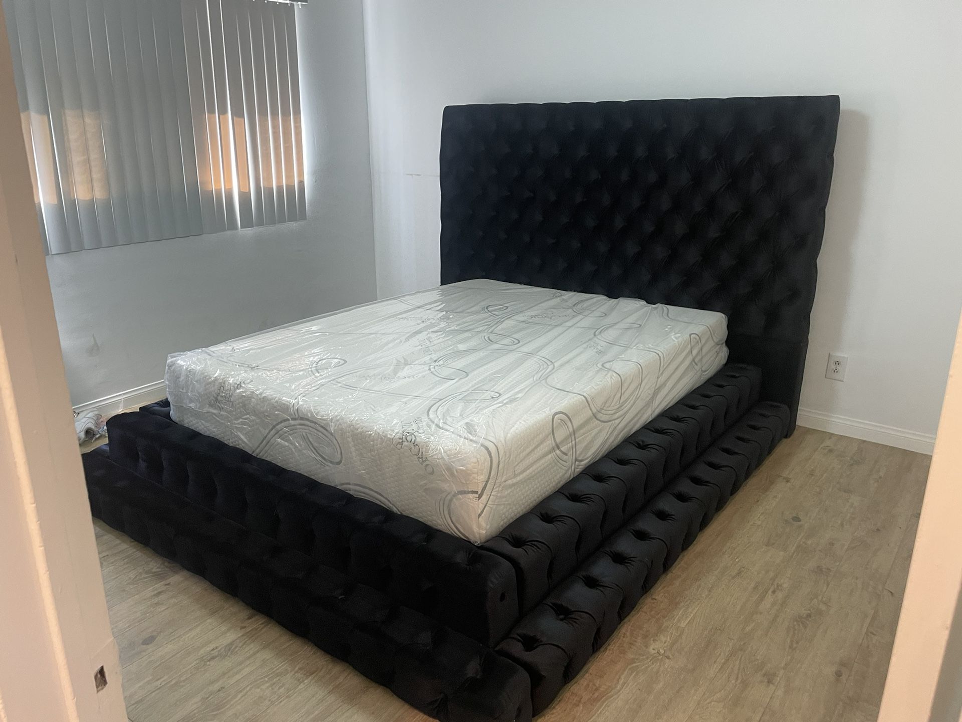 $789 Brand New Queen Bed Frame With Mattress (read description below)