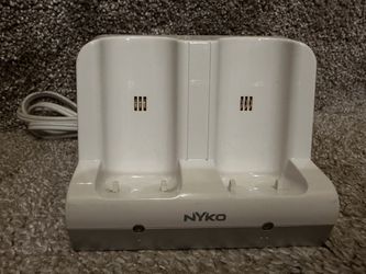 Nintendo Wii Dual Charging Nyko 87000-A50 Remote Charger