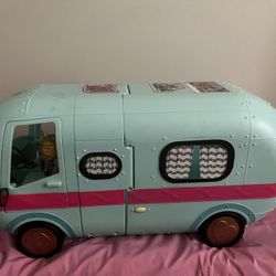 LOL SURPRISE Glam N Go Camper