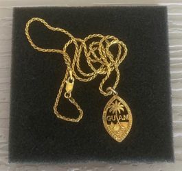 Sterling silver necklace and pendant