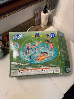 H2OGO! Underwater Adventure 11' Sprinkler Pad Kids Play Water Sprayer Splasher