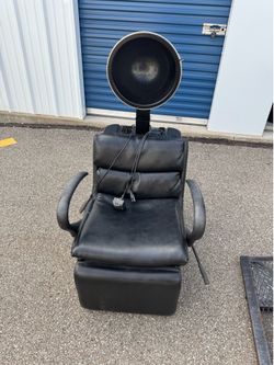 Belvedere  salon hair dryer. Excellent working condition.