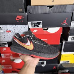 LeBron 20 Miami Heat size 10 USED But Clean 