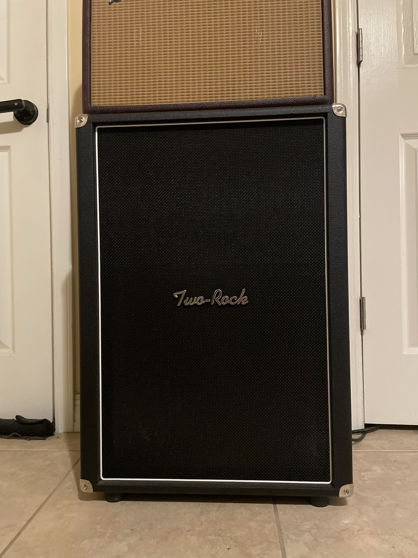 Two Rock 2x12 Vertical Guitar Cabinet
