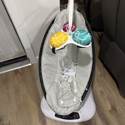 4moms Mamaroo Swing 