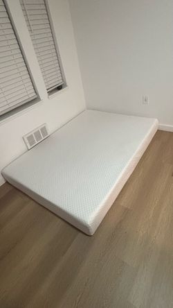 8””  Full Size mattress for sale