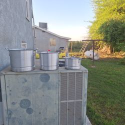 Pots For Tamales 