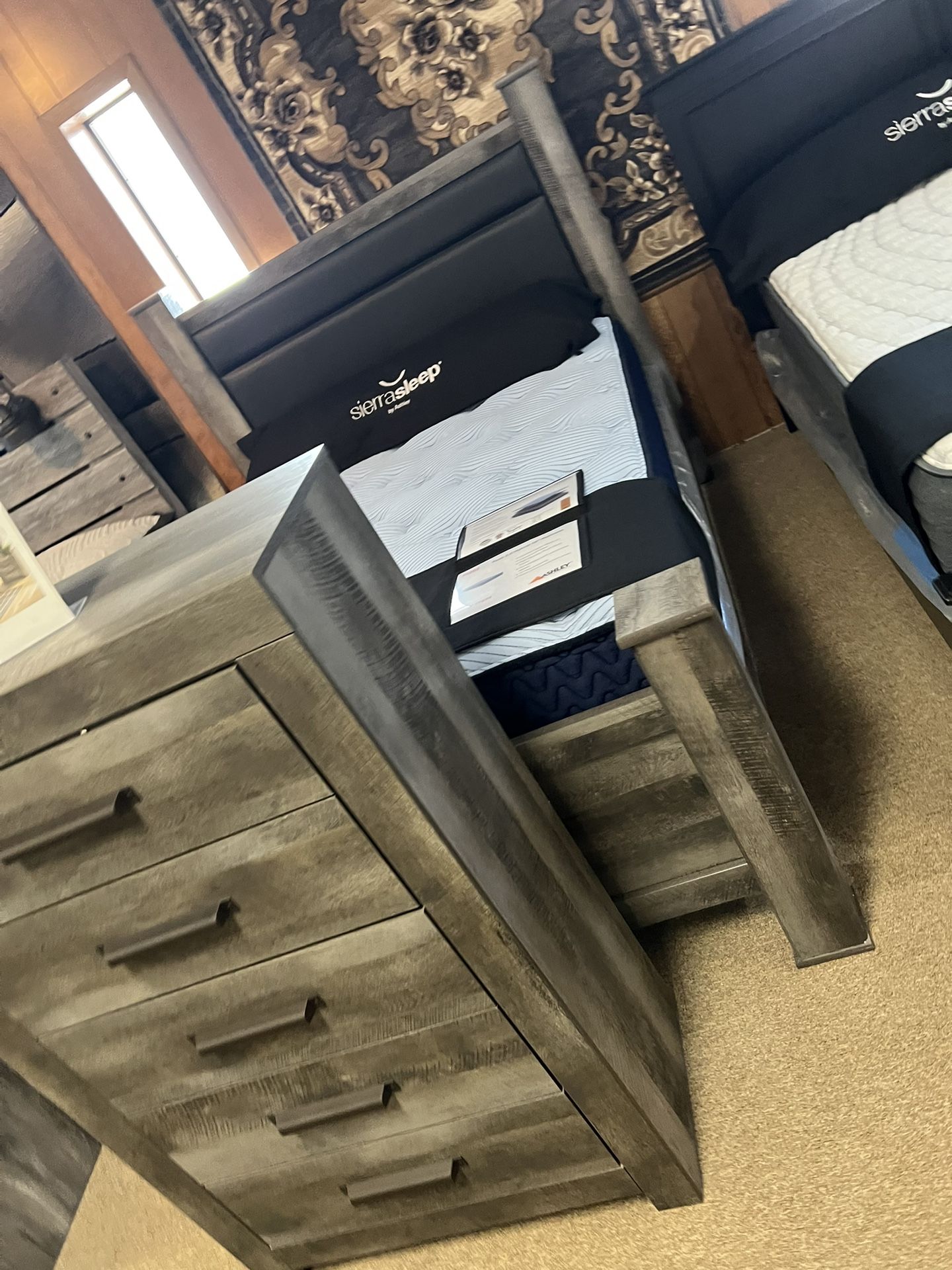 Post Style Four Piece Bedroom Suite