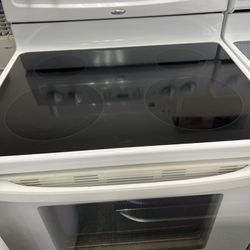 Electric Stove Whirlpool Brand New And 3 Months Warranty 