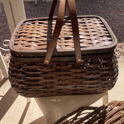 Wicker Picnic Basket 