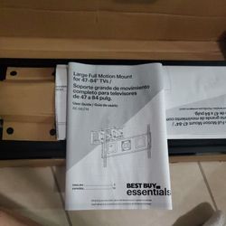 Large Full Motion Mount For 47-84" TV's 