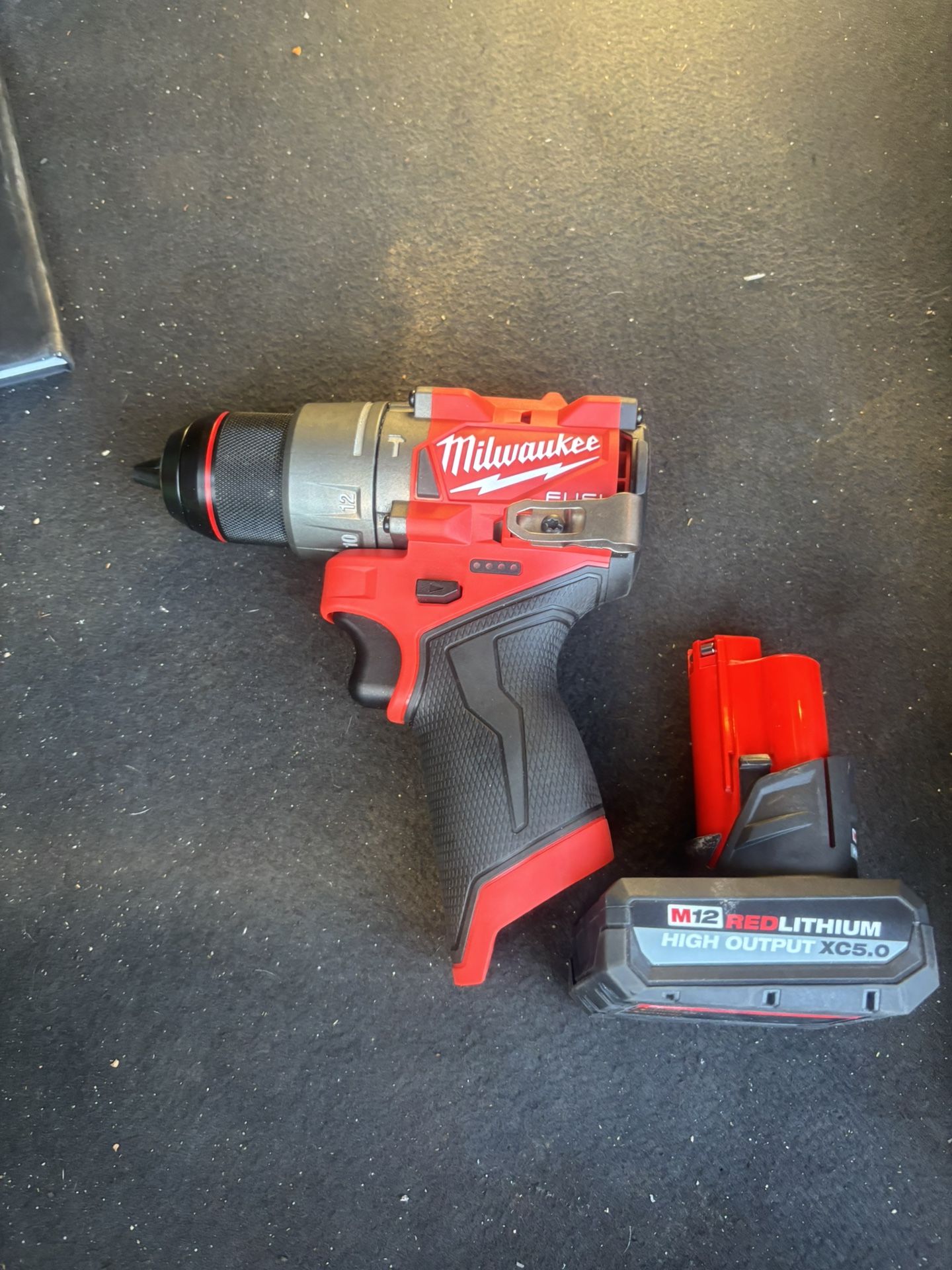 M12 Fuel Hammer Drill