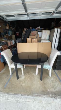 Kitchen table