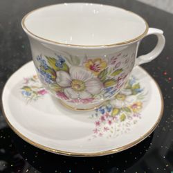 VTG Sadler Wellington Tea Cup & Saucer Floral Bone China Made In England