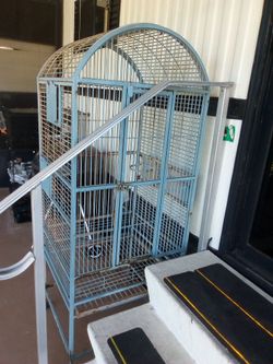 Bird cage