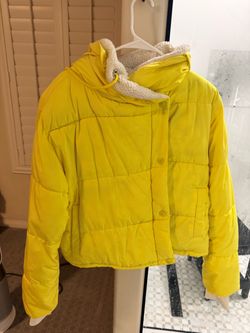 Yellow Bubble Jacket Sherpa lining