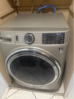 Front load washer and dryer  different  COLOR