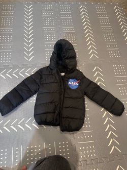 Boys puffer jacket 2T NASA Epic Threads black