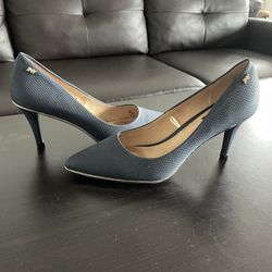 Elegant Low Stiletto Heels Pumps