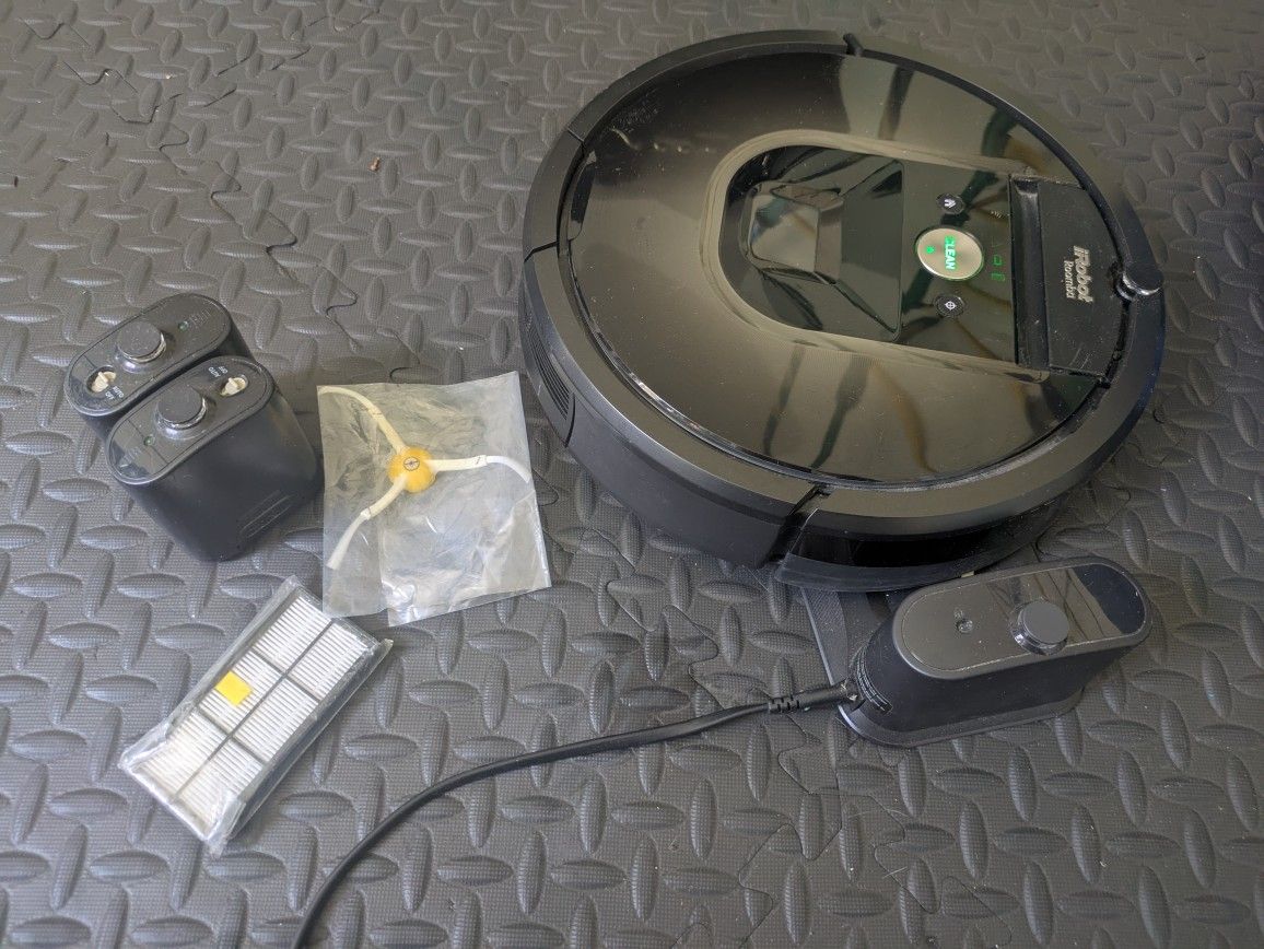 Vacuum iRobot Roomba 