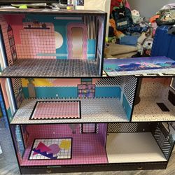 LOL Doll House