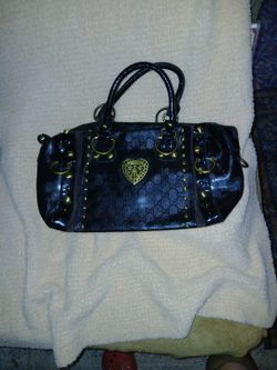 Black Purse 