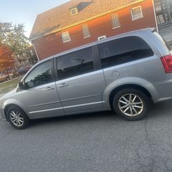 2013 Dodge Grand Caravan
