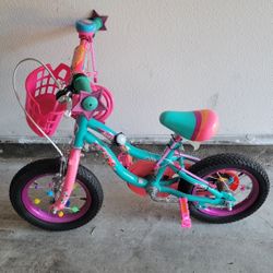 Schwinn Duet 12" Girls Bike w/ Basket - $35 - Needs Lock Cut