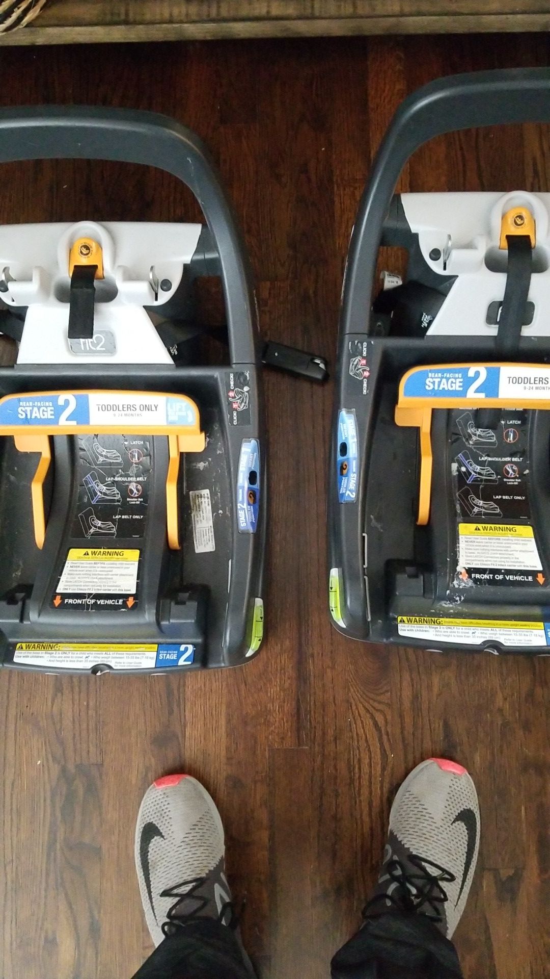 Chicco Fit2 Infant Car Seat Base +CarSeat