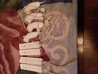 Wii controllers and nuchunks ( read description)