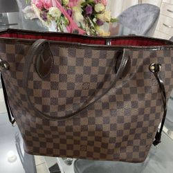Louis Vuitton Neverfull MM