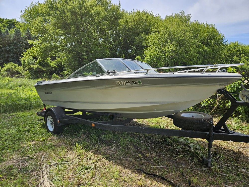 1986 Rinker Boat and Trailer