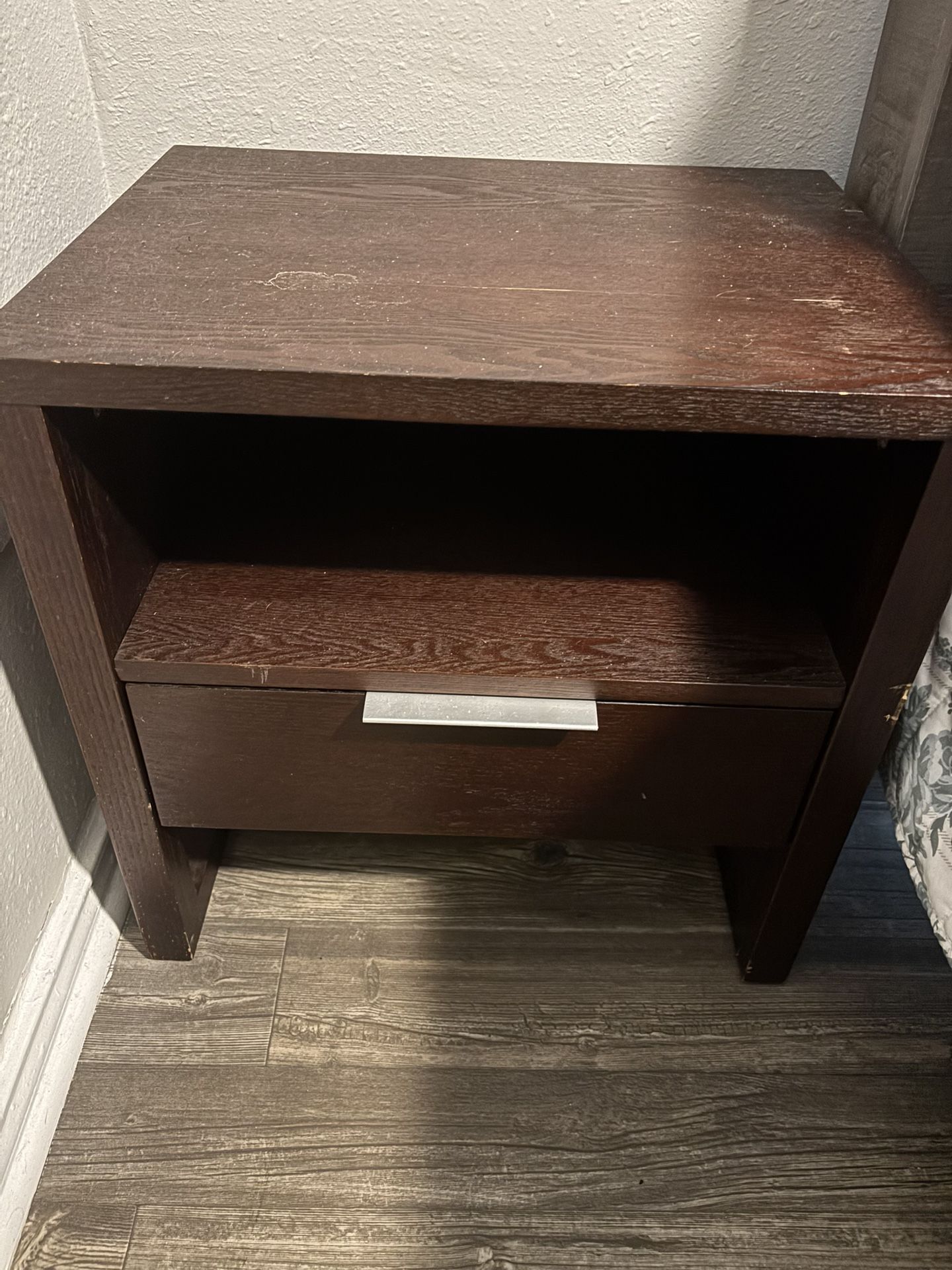 Complete Cherry Oak Bed Set