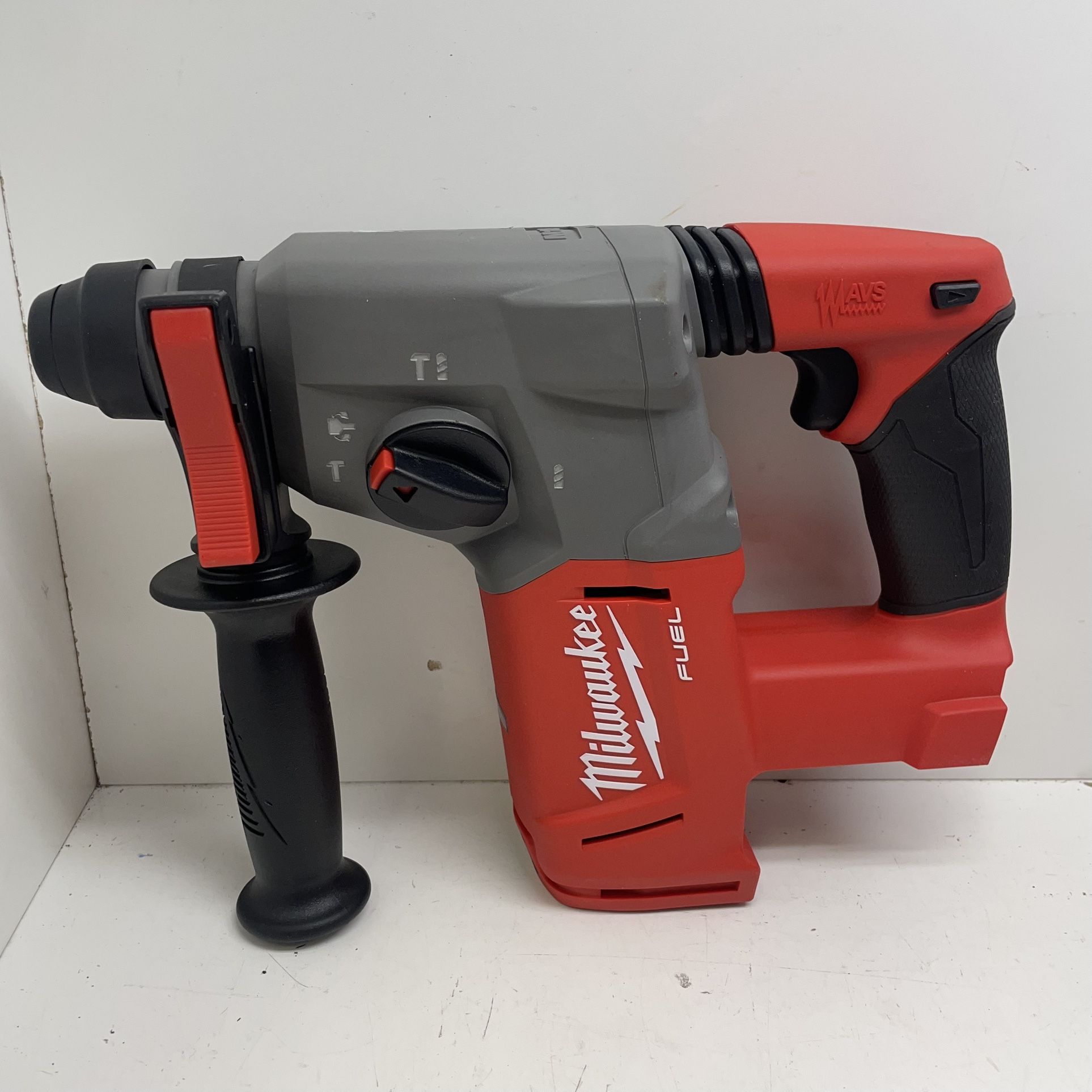 Milwaukee M18 Fuel Brushless Rotary Hammer 205191