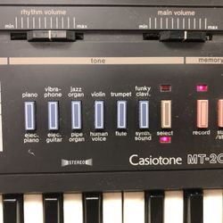 Casio Casiotone MT-205 Stereo Keyboard with PCM Drums