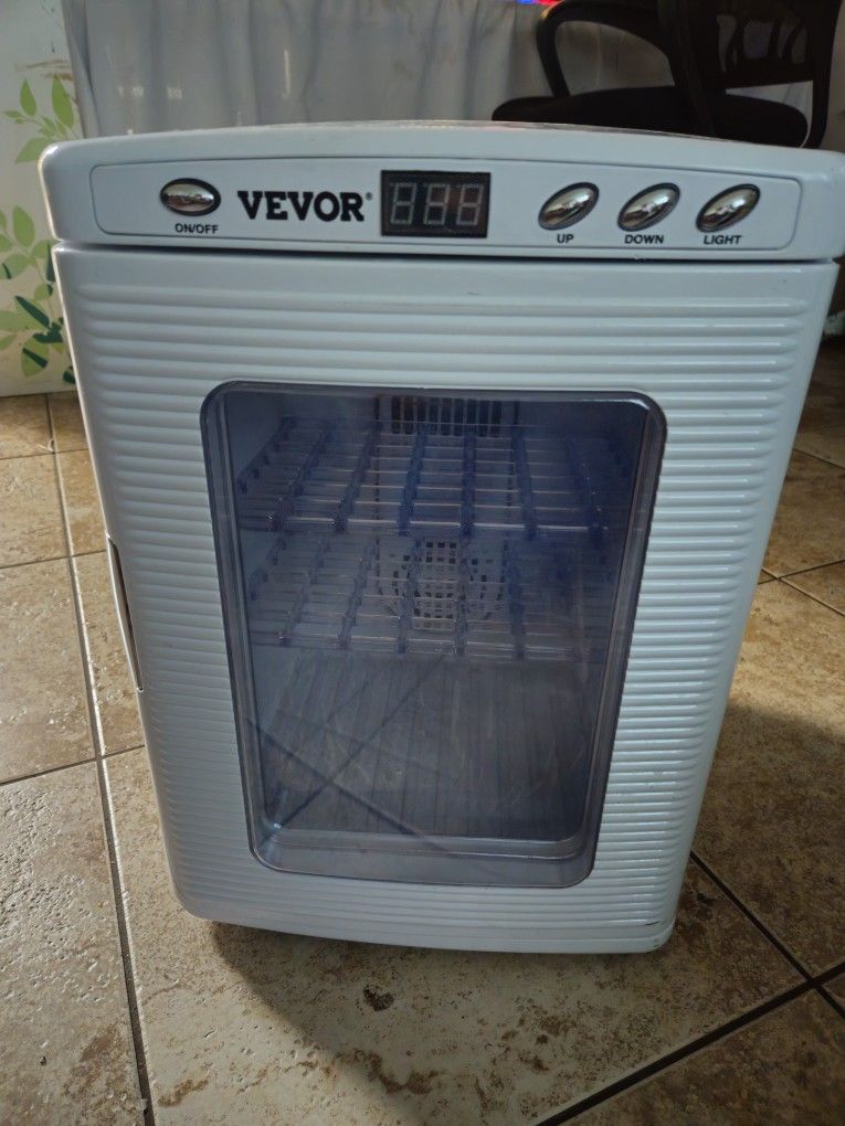 VEVOR INCUBATOR FOR EGGS