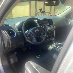 2013 Nissan Pathfinder