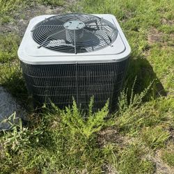 AC UNIT USED SOLD AS IS