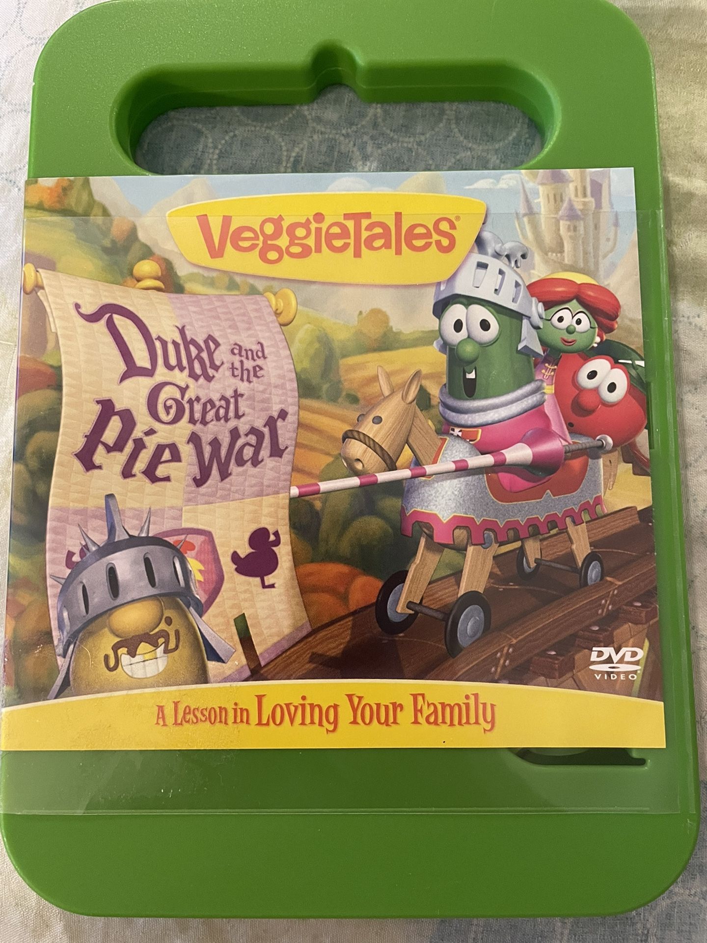 VeggieTales: DUKE AND THE GREAT PIE WAR (DVD)