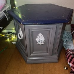 Unique End Tables 