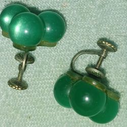 Vintage Clip On Earrings