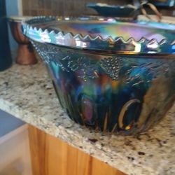 Vintage Carnival Bowl With 8 Cups