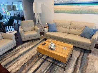 Natuzzi Leather Sofa  and 2 matching arm chairs