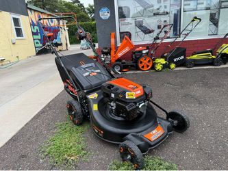 Yardmax 24” lawnmower with electric start new
